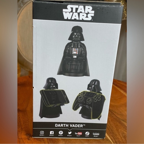 STAR WARS Control Holder - Darth Vader - Picture 4 of 4
